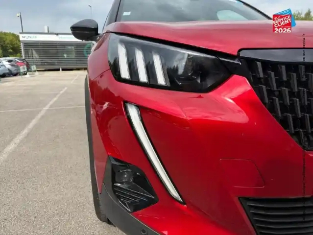 Peugeot 2008 1.2 puretech 130ch gt line s&amp;s — photo 13