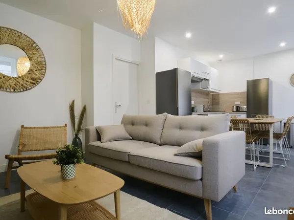 Location 95.24m²