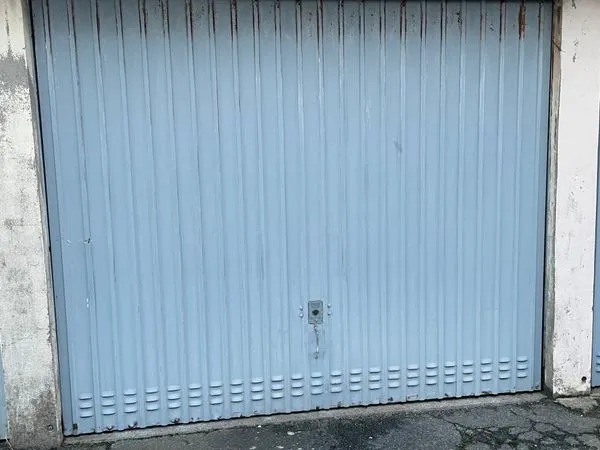 Location garage 12,50 m2