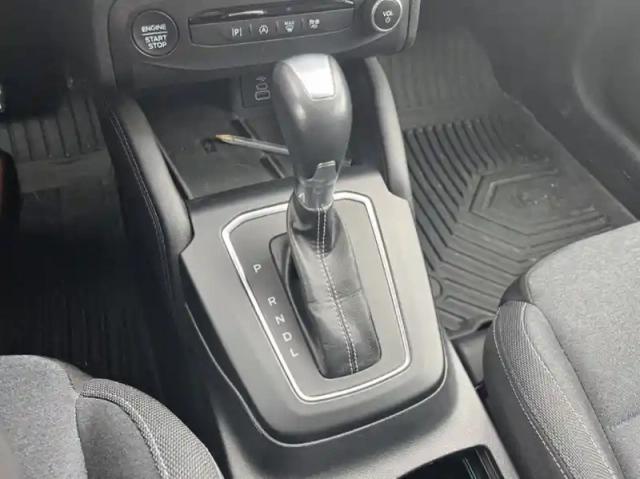 Ford Focus active sw 1.0 flexifuel mhev 125ch x powershift — photo 8