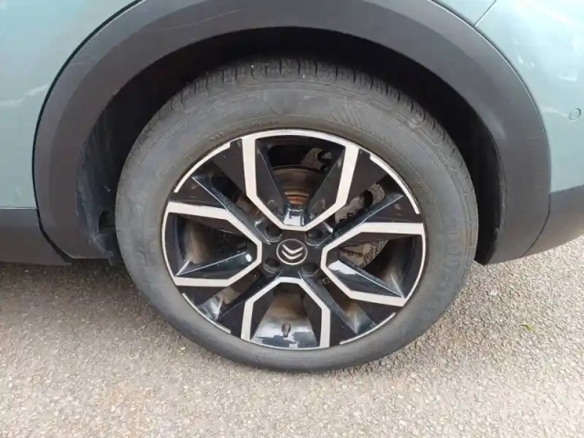 Citroën C4 e- 136 ch automatique — photo 13