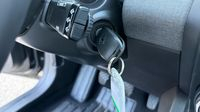 Renault Clio 1.5 Blue dCi 100ch Evolution - 24 — photo 16