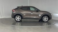 Nissan Juke 1.0 DIG-T 114ch Kiiro DCT — photo 4