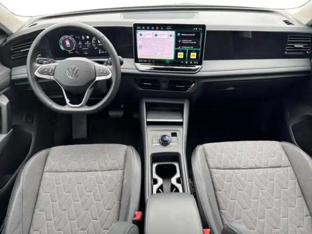 Volkswagen Tiguan 1.5 etsi 131ch dsg7 vw edition — photo 8