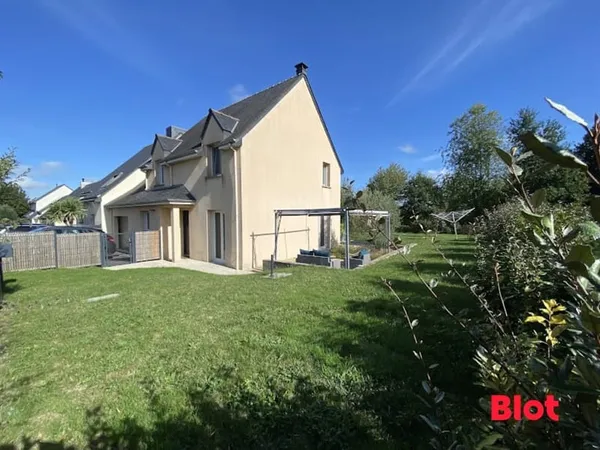 A VENDRE PAR BLOT IMMOBILIER CHATEAUGIRON - MAISON- 5 pièces - 105 m²
