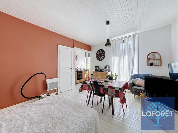 Immeuble 10 pièces 312 m²