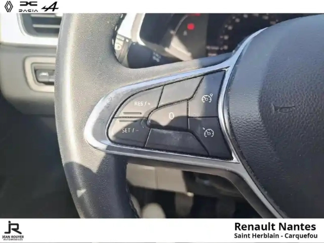 Renault Captur 1.0 tce 90ch techno — photo 13