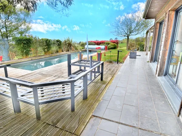Maison 6 pièces 140 m²