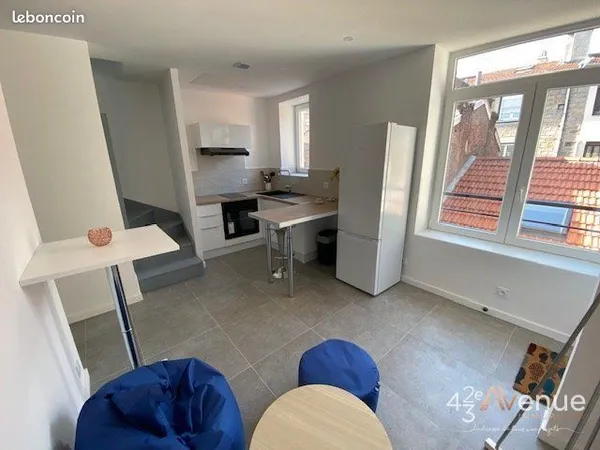 Appartement 4 pièces 42 m²