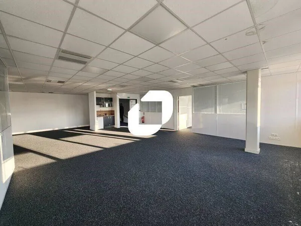 Bureaux 154 m²