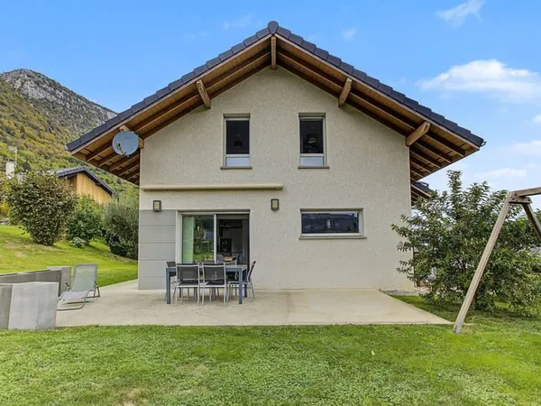 Maison 5 pièces 105 m²
