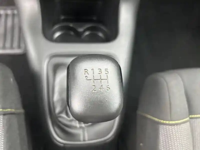 Citroën C3 puretech 110 s&amp;s bvm6 — photo 35
