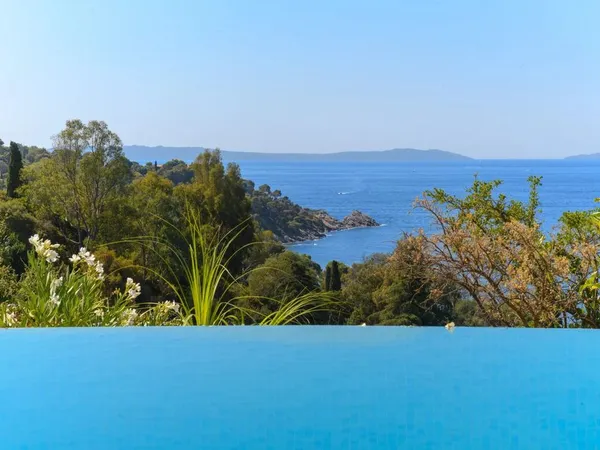 Villa 7 pièces 164 m²