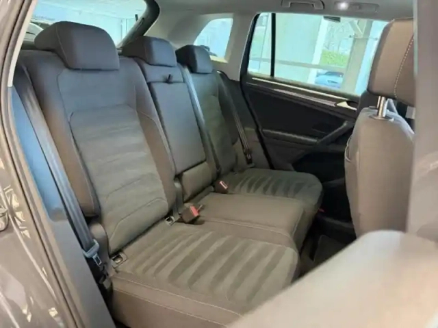 Volkswagen Tiguan 2.0 tdi 150ch elegance dsg7 — photo 10