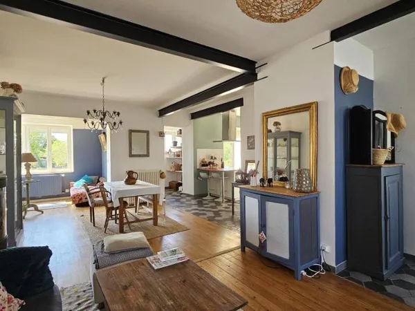 Maison 5 pièces 163 m²