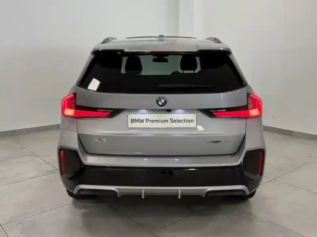 Bmw X1 sdrive18d 150ch m sport — photo 4