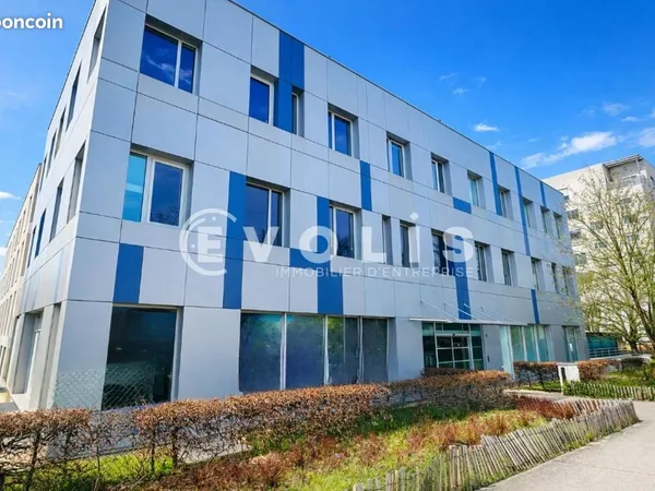 Bureaux 397 m²