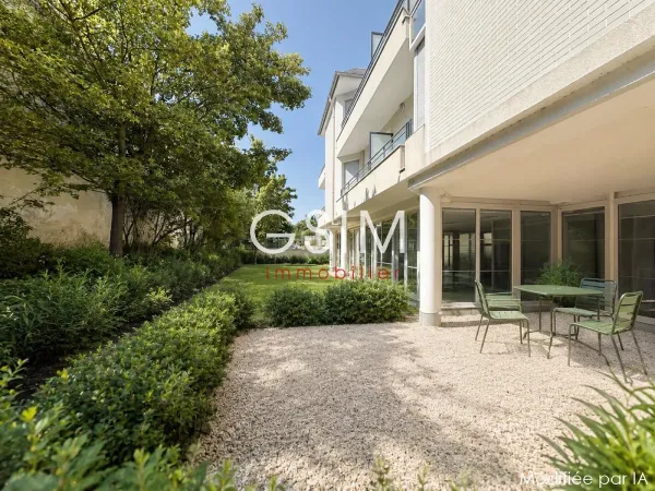 Bureaux 100 m²