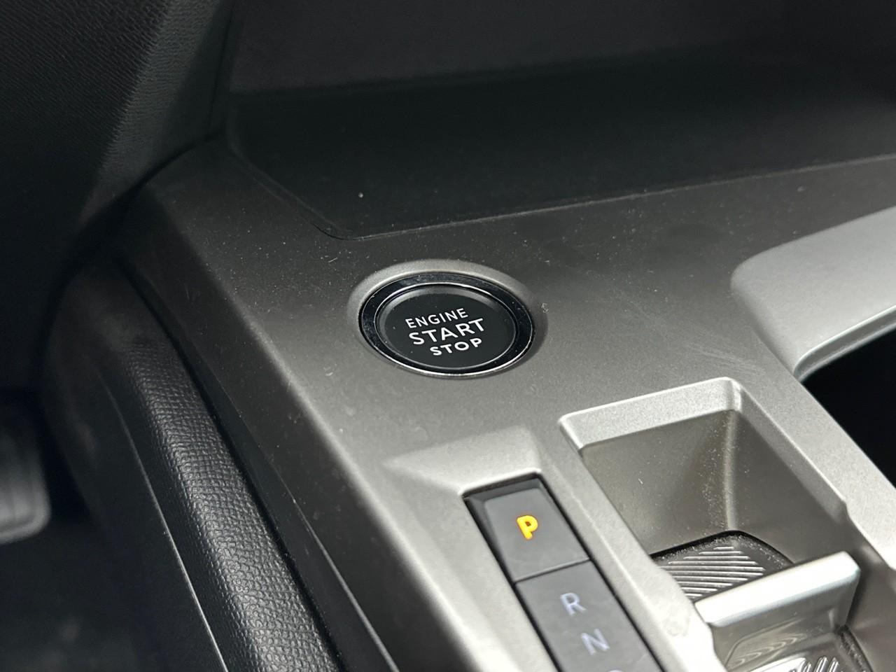 Peugeot 308 bluehdi 130ch s&s eat8 active pack — photo 27