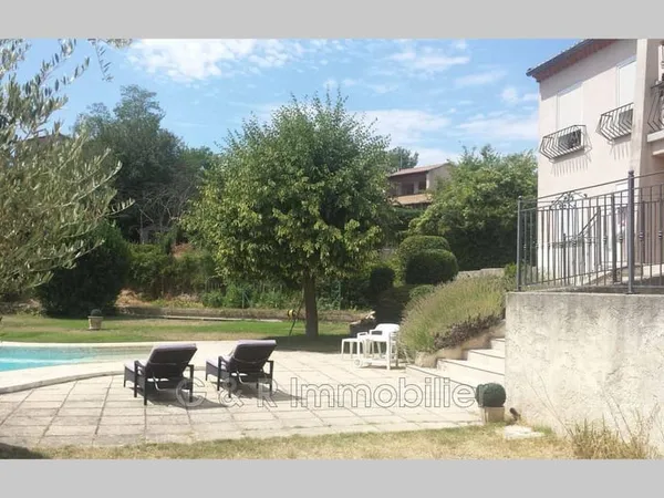Maison 3 pièces 90 m²
