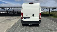 Peugeot Boxer 335 L3H3 2.2 BlueHDi S&S 140ch Asphalt — photo 6