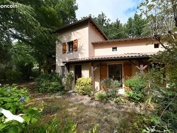 Maison 5 pièces 141 m²