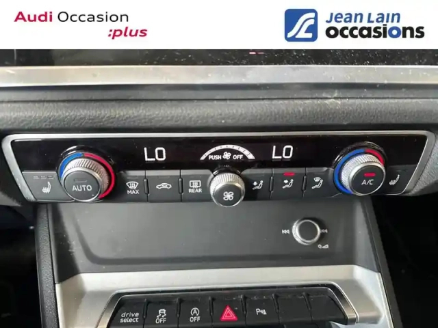 Audi Q3 sportback 35 tfsi 150 ch s tronic 7 — photo 14