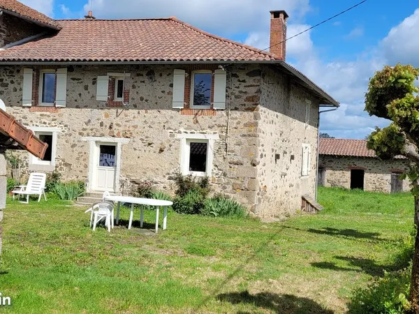 Charme ancien rénové, 3 ch, jardin dépendances, DPE C