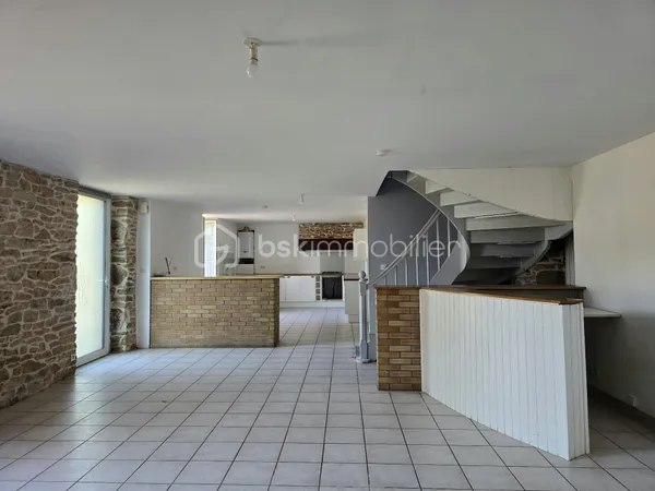 Maison 5 pièces 140 m²