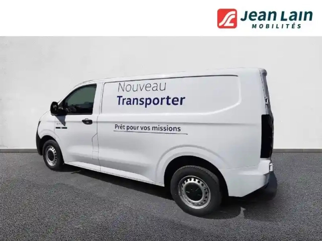 Volkswagen Transporter van l1h1 2.0 tdi 150 bva8 — photo 8