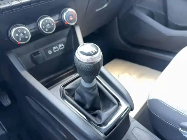 Renault Clio blue dci 100 ch gsr2 — photo 26