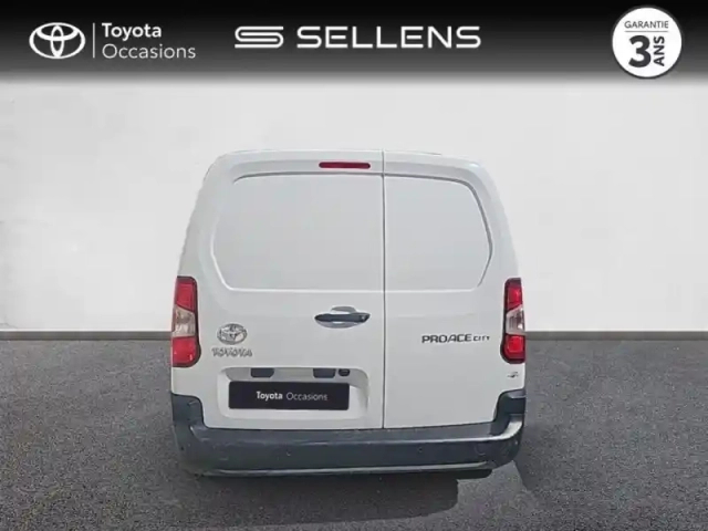 Toyota Proace city medium 100 d-4d dynamic mc23 — photo 4