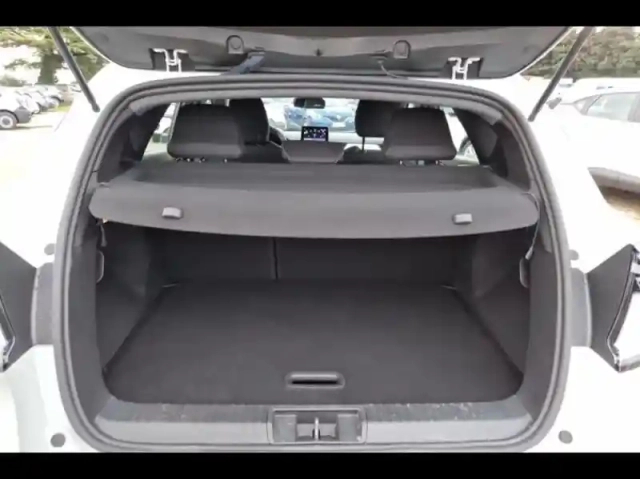 Renault Captur 1.0 eco-g 100ch evolution — photo 12