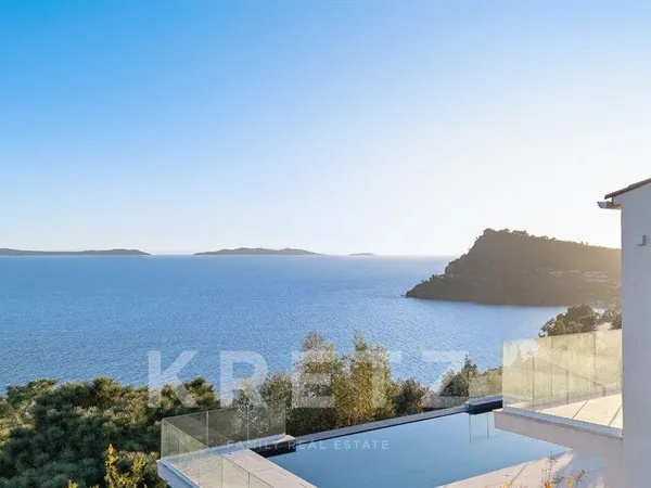 Vue sur le Cap Nègre et la mer - Villa Moderne 200m2 - Piscine
