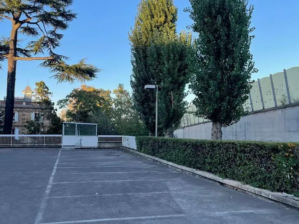 Parking 15 m²
