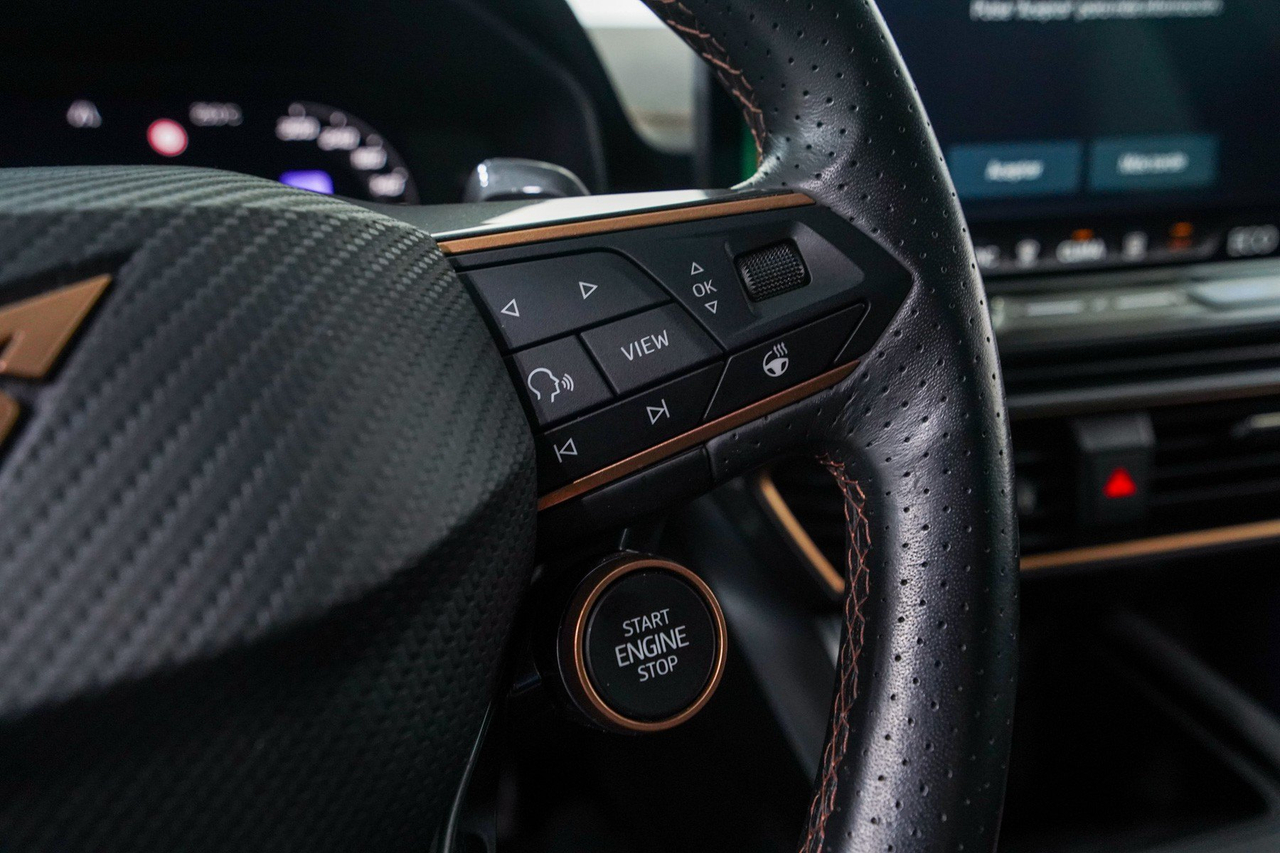 Cupra Leon — photo 18