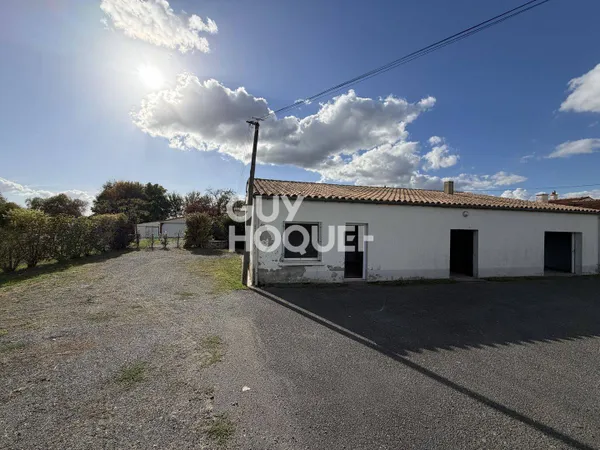 Local 4 pièces 190 m²