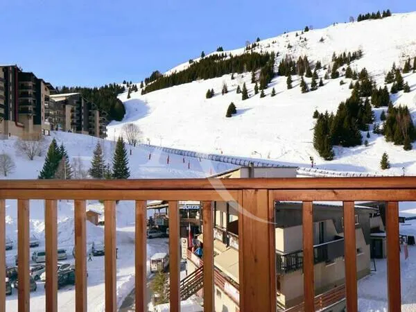 A VENDRE POUR INVEST LMNP: Appartement 3 pièces de 50 m2 situé à AURIS EN OISANS