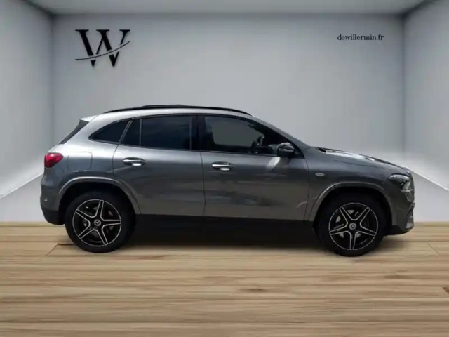 Mercedes Gla 250 e hybrid eq amg line — photo 8
