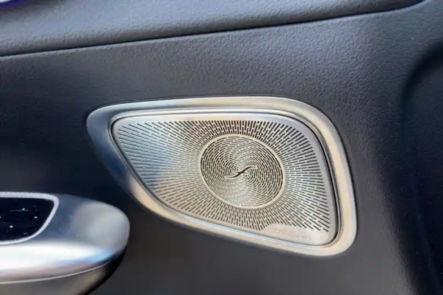 Mercedes Glc coupe 220 d 4matic — photo 16