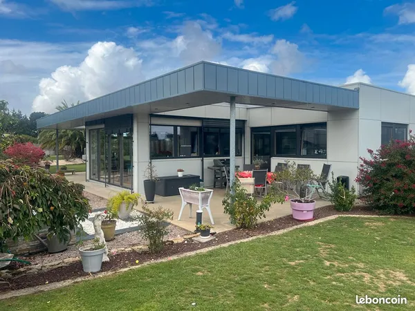 Propriété 9 pièces 316 m²