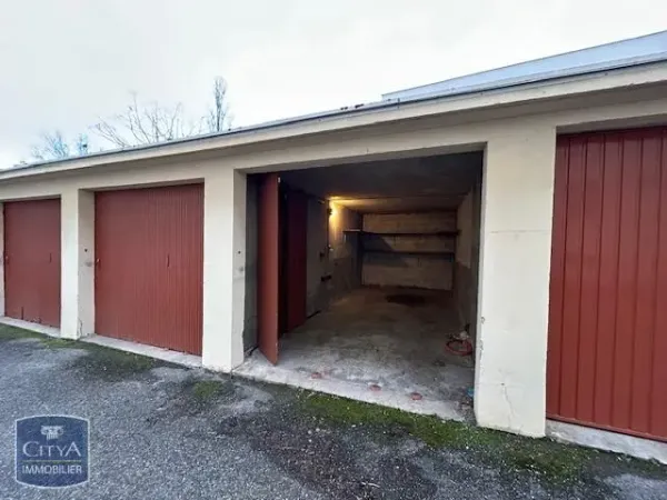 Stationnement Location Caluire-et-Cuire   107€