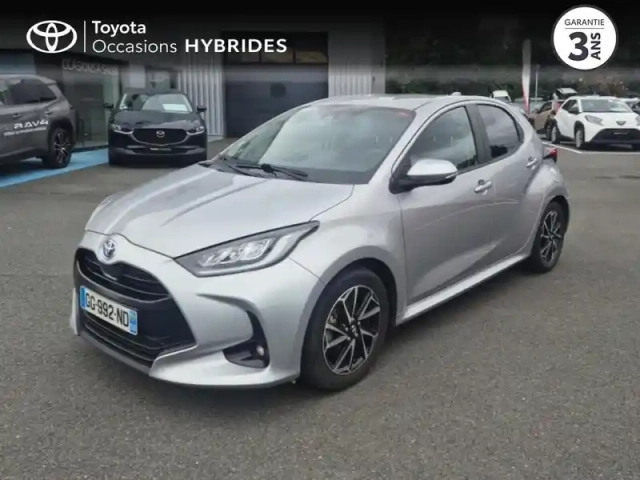 Toyota Yaris 116h design 5p my22