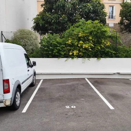 Place de Parking Puteaux