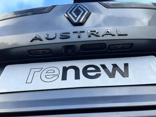 Renault Austral mild hybrid 160 auto — photo 23