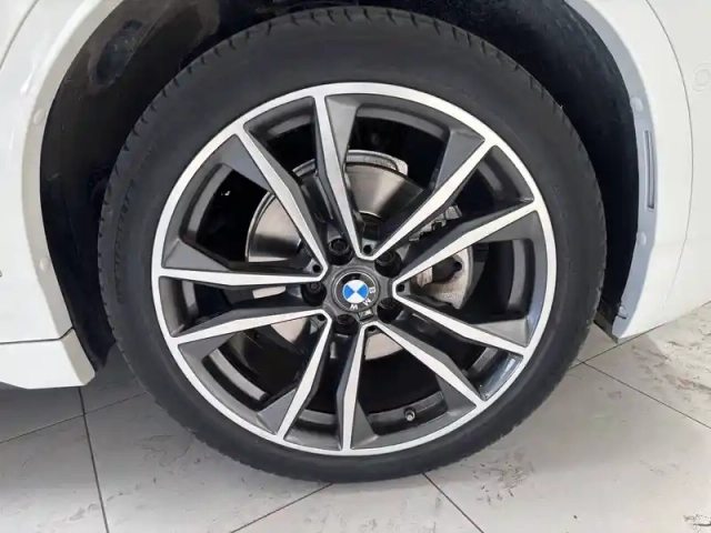 Bmw X2 sdrive 18i 136 ch dkg7 — photo 19