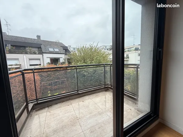 Strasbourg Rue Ellenhard Beau 2 pièces de 60 m² avec balcon