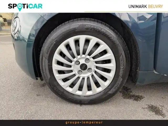 Fiat 500 e 95ch action plus — photo 10