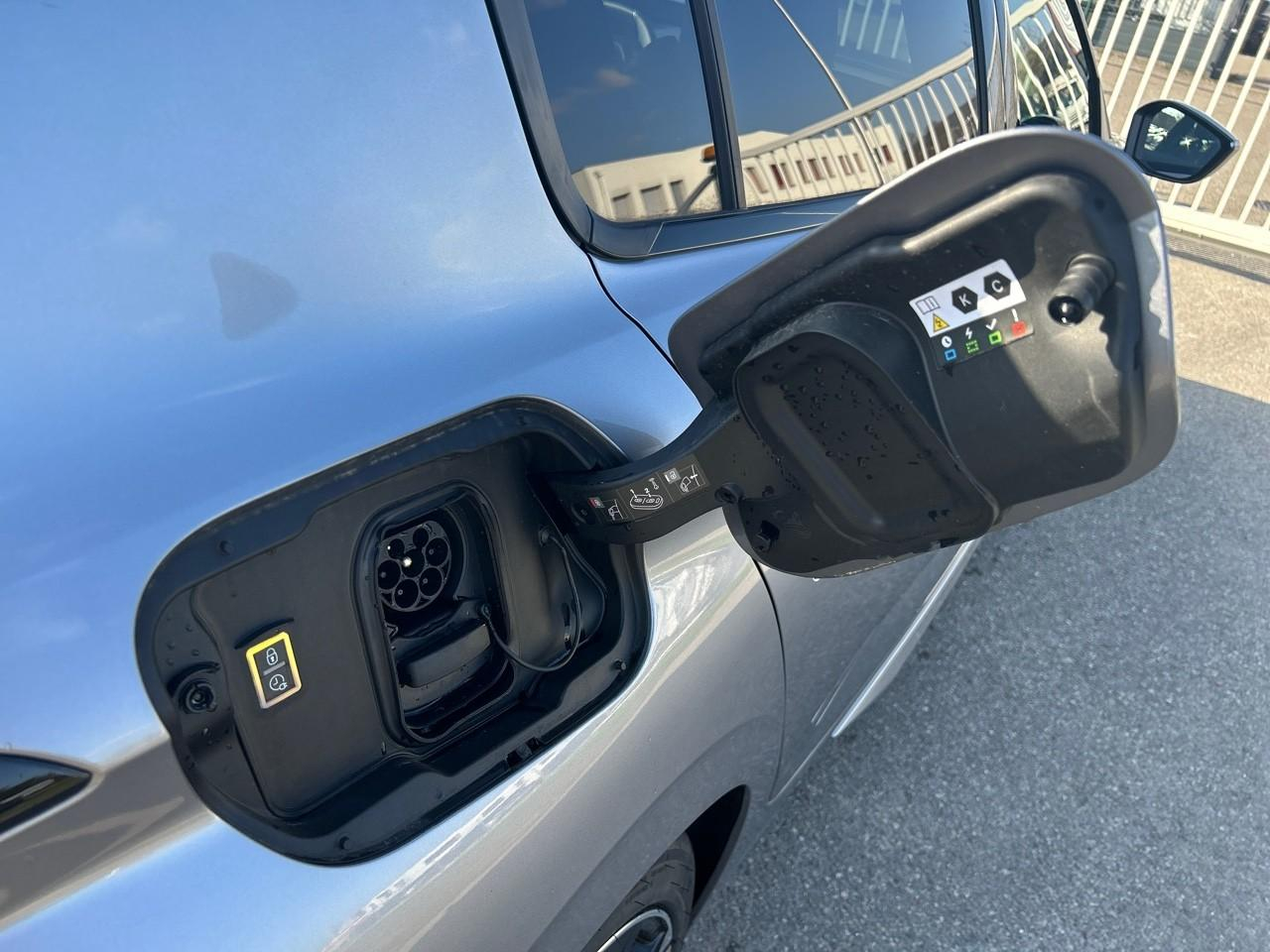 Peugeot 308 e-308 156ch batterie 54 kwh gt — photo 14