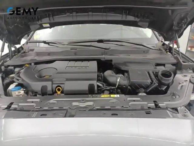 Jaguar E-Pace 2.0 d - 150 ch awd bvm — photo 15